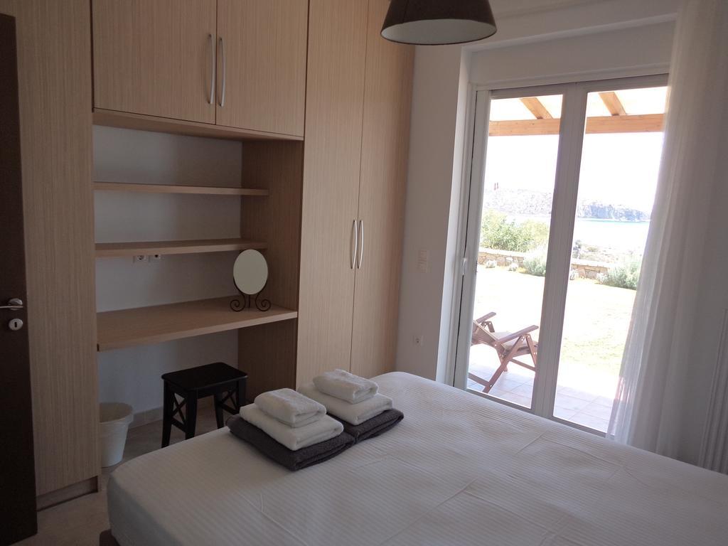 Lefka'S Villas Vivári Exterior photo